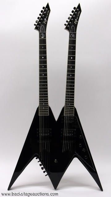 Double Guitar, Dave Mustaine Guitar, Double Neck Guitar, Electric Guitar Left Handed, Megadeth Guitarist, Flying V Guitar, Esp Guitars, Guitar Rig, Electric Guitar Design