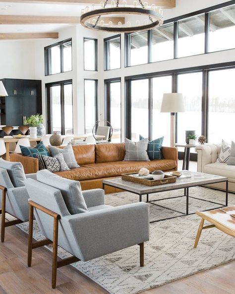 Mismatched Sofas, Coastal Living Rooms, Design Salon, Design Room, Interior Modern, Family Room Design, Boho Living Room, A Living Room, Small Living Room