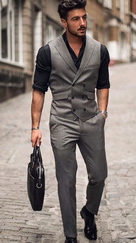 Men Formal Outfit Classy, Men Formal Outfit, Networking Event Outfit, Elevate Style, Corporate Baddie Outfits, Event Outfit Ideas, Classy Looks, Corporate Baddie, Baddie Vibes