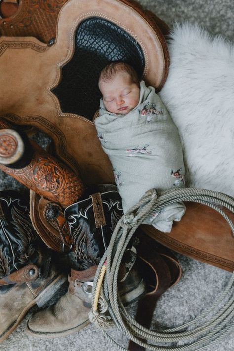 Western theme newborn session Newborn Photography Deer Antlers, Country Theme Newborn Photos, Newborn Photography Country, Cowboy Newborn Photos, Western Infant Photos, Western Newborn Hospital Pictures, Western Newborn Announcement, Newborn Rustic Photography, Rodeo Newborn Pictures