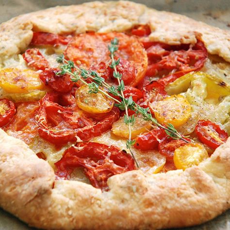 Rustic Tomato Tart, Tomato Tart Recipe, Thyme Recipes, Galette Recipe, Tomato Tart, Summer Tomato, Tomato And Cheese, Tart Recipe, Ice Water