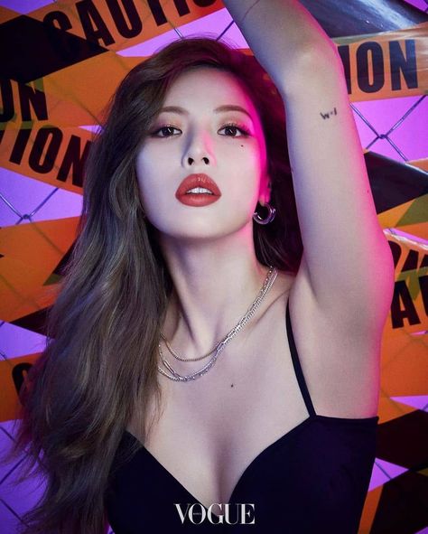 Hyuna Icons, Hyuna Photoshoot, Hyuna Kim, Lee Hyori, Korean Stuff, Hyun A, Ysl Beauty, E Dawn, Triple H