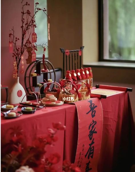 Booth Decoration Ideas, Afro Asian, Asian Party Themes, Wedding Chinese, Chinese Party, Asian Party, Traditional Chinese Wedding, Chinese Theme, Corporate Party