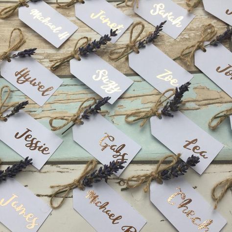 Rustic Place Cards, Wedding Table Name Cards, Festival Style Wedding, Diy Wedding Table, Earthy Wedding, Wedding Name Cards, Rustic Wedding Table, Name Place Cards, Stationary Gifts