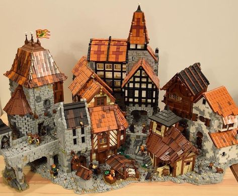 Lego Medieval House, Lego Midevil, Lego Kingdoms, Medieval Street, Lego Village, Lego Medieval, Lego Hogwarts, Lego Knights, Big Lego