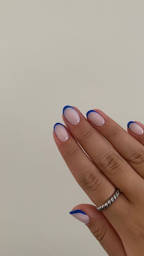 Short Almond Vacation Nails, Short Gel Nails French Tips, Turkish Eye Nails, Blue Tip Nails, Lip Gloss Nails, Gloss Nails, Nails School, Ring Nails, Hottest Nail Trends