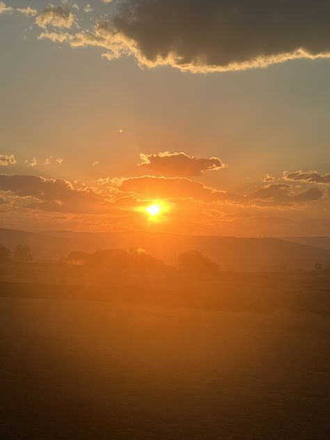 South African Sunsets
Winter Sunset, Africa
#sunset #sunsetting #light #golden #orange #sky South African Sunset, Africa Sunset, African Sunset, Travel Moments, Winter Sunset, Orange Sky, Golden Lights, Southern Africa, Healing Quotes