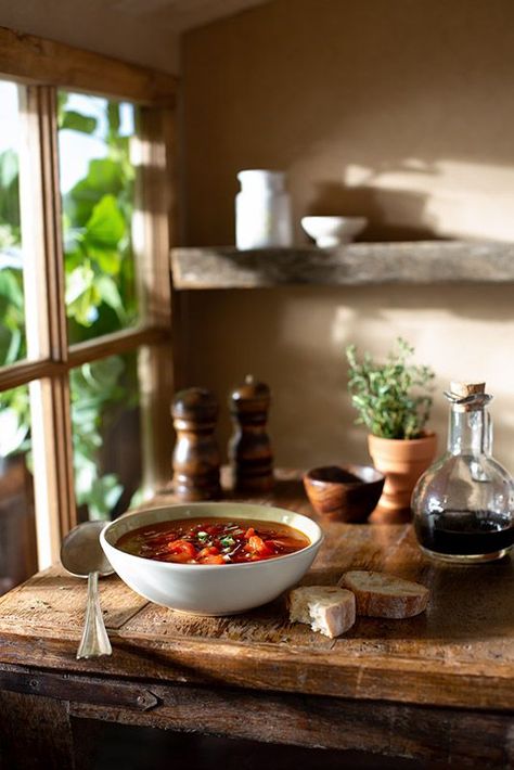 Home Food Photography, Barn Door Slider, Farmhouse Food, Door Dining Table, Rustic Farmhouse Style Kitchen, Tomato Gazpacho, Rustic Food Photography, Rustic Food, Rustic Photography