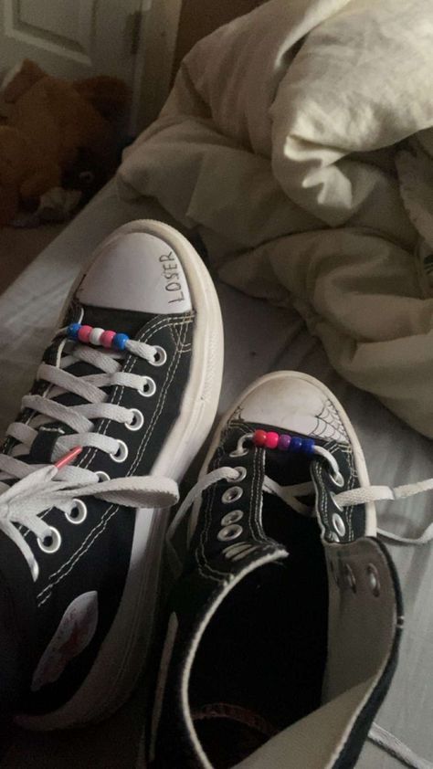 Converse Beaded Laces, Shoe Lace Bead Ideas, Converse With Beads On Laces, Converse Beads On Laces, Shoes With Beads On Laces, Beaded Laces On Shoes, Beads On Converse, Beads On Shoes, Donnie Cosplay