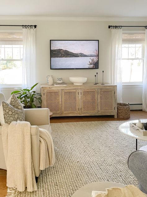 Tv Console Decor, Tv Stand Ideas, Modern Coastal Living Room, Farmhouse Tv, Tv Stand Decor, Living Room Entertainment Center, Farmhouse Tv Stand, Stand Ideas, Living Room Entertainment