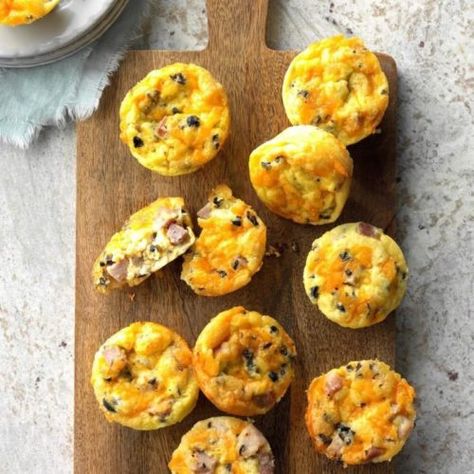 Bridal Shower Brunch Ideas & Inspiration | Hadley Court Ham Quiche Recipe, Bridal Shower Brunch Menu, Ham Quiche, Ham And Cheese Quiche, Bisquick Recipes, Tea Party Food, Mini Quiche, Brunch Menu, Quiche Recipes