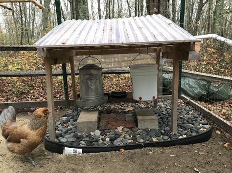 Chicken Feed Station, Duck Feeding Station, Chicken Food And Water Station, Covered Chicken Feeder, Chicken Run Set Up, Chicken Feeding Station, Chicken Cooling Station, Bird Feeders Craft, Wood Projects Outdoor