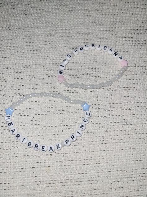 Miss Americana Bracelet, Taylor Swift Miss Americana, Friendship Bracelets Taylor Swift, Bracelets Taylor Swift, Swift Friendship Bracelets, Taylor Swift Friendship Bracelets, Miss Americana, Bracelet Ideas, Eras Tour