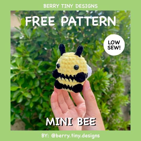 Crochet Arigumi Free Pattern Mini, No Sew Bee Crochet, Arugami Crochet Pattern Free Christmas, Big Bee Crochet Pattern Free, Diy Crochet Stuffed Animals Easy, Easy Crochet Bee Pattern Free, Chunky Bee Crochet Pattern, Tiny Bee Crochet Pattern, Tiny Animal Crochet Pattern Free