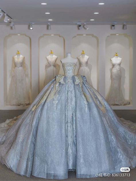 Magical Dresses Fairytale, Big Wedding Dresses, Fairytale Gown, Quinceanera Dresses Blue, Pretty Quinceanera Dresses, Blue Ball Gowns, Princess Ball Gowns, Dream Wedding Ideas Dresses, Prom Dress Inspiration