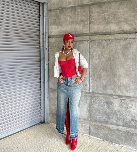 IG: im_blacklily Red Fall 2023 Fashion, Colorful Bold Outfits, Red Heels Outfit Black Women, Denim Heels Outfit Ideas, Streetwear Fashion Instagram, Brunch Fits, Baddie Fashion, Colorful Outfit, Ice Spice