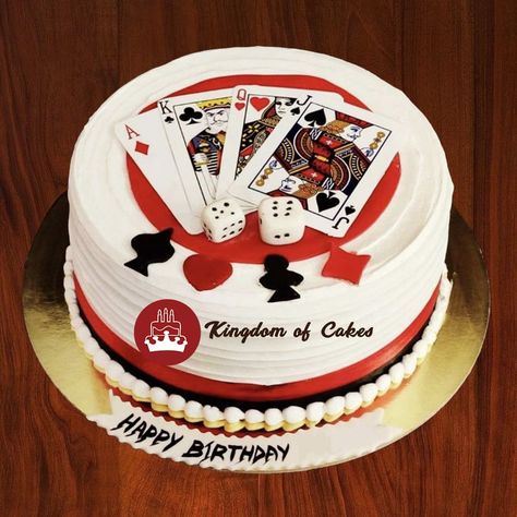 Playing Card Birthday Cake, Playing Cards Cake Design, Card Cake Ideas, Poker Theme Cake, Gaming Cake, Fancy Birthday Cakes, Casino Cards, Poker Cake, Cards Cake