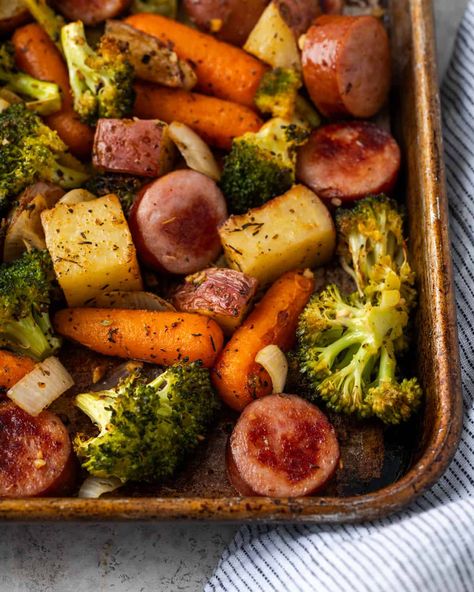 Vegetable Sheet Pan, Kielbasa Sausage Recipes, Sheet Pan Sausage, Spicy Honey Chicken, Kielbasa And Potatoes, Roasted Potatoes And Carrots, Sheet Pan Meals Chicken, Broccoli And Potatoes, Sausage Dinner