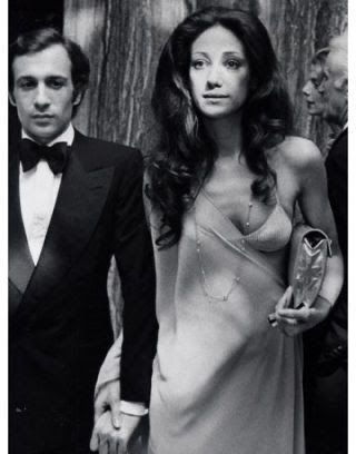 In Fashion | Style Icon: American Actress Marisa Berenson Marissa Berenson, Marisa Berenson, 60s Look, 70s Women, Diana Vreeland, Slim Aarons, Vogue Spain, Vogue Us, It Girls