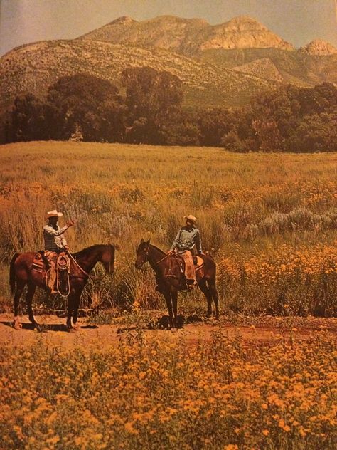 50s Cowboy Aesthetic, Yellow Western Aesthetic, Vintage Cowboy Photos, 70s Cowboy Aesthetic, Frontier Aesthetic, 70s Western Aesthetic, Vintage Country Aesthetic, Gothic Western Aesthetic, Cowboy Core