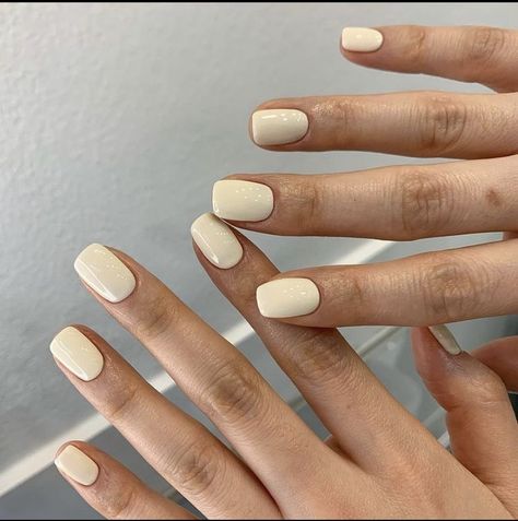 Vanilla Nails, Ivory Nails, Basic Nails, Casual Nails, Neutral Nails, Minimalist Nails, Classy Nails, Chic Nails, Creative Nails