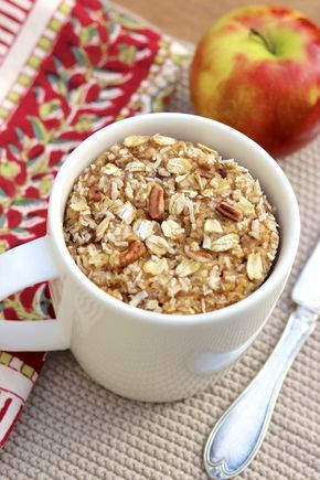 Oatmeal Packet Mug Muffin - You choose the flavor in these healthy, protein-rich, single-serve muffins that can be made with just four easy ingredients! Mug Muffin, Homemade Instant Oatmeal, Instant Oatmeal Packets, Muffin In A Mug, Mug Cakes, Oatmeal Packets, Blueberry Oatmeal, Instant Oatmeal, Pumpkin Butter