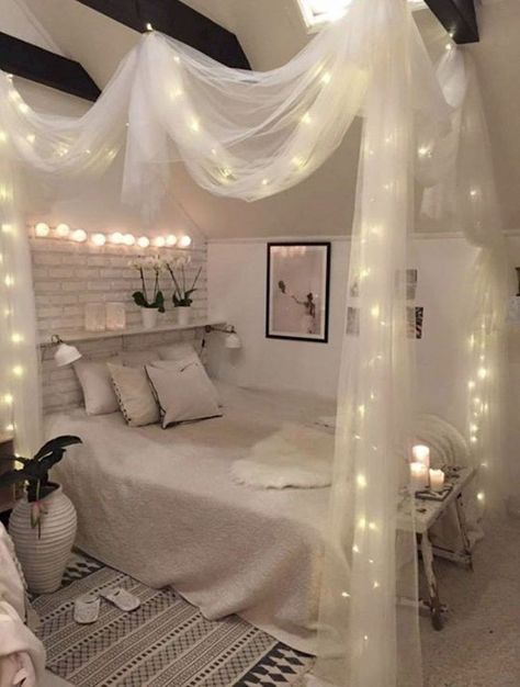 Modern Bedroom Lighting, Teenage Room Decor, Design Houses, Bedrooms Decor, Bedroom Color, Trendy Bedroom, Teen Bedroom Decor, Tiny Bedroom, Room Design Bedroom