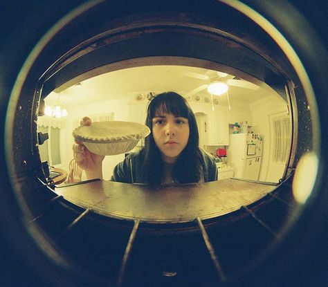 Fisheye Photography, Creative Self Portraits, Ideas For Photography, Perspective Photography, Self Portrait Photography, Fish Eye Lens, Photography Projects, Winter Photography, Portrait Photo