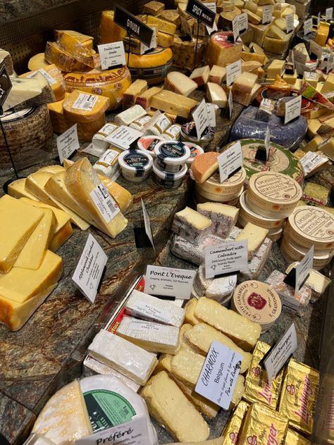 #napavalley #cheese Napa Valley Aesthetic, Cheese Monger, Cheese Aesthetic, Alex James, Lactose Intolerance, New River Gorge, Vision Board Images, Gouda Cheese, Chocolate Cheese