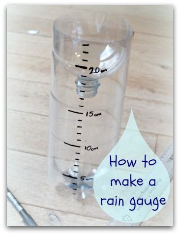 How to make a Homemade rain gauge. So simple, educational and fun! Beds Single, Cabin Beds, Weather Projects, Weather Science, Rain Fall, Weather Theme, Weather Unit, Rain Gauge, Weather Instruments