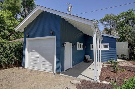 Detached-Garage-ADU-San-Jose-CA_exterior_garage Studio Adu, Alan Williams, Studio Floor Plans, Shotgun House, Hitching Post, Accessory Dwelling Unit, Roll Up Doors, Floor Plan Layout, Granny Flat