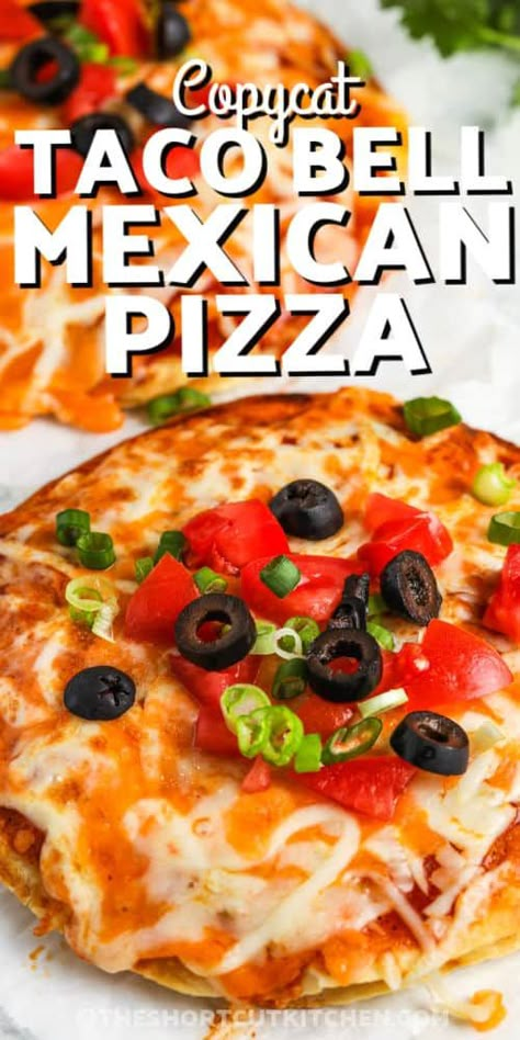 Copycat Taco Bell Mexican Pizza Taco Pizza Sauce, Taco Bell Mexican Pizza Recipe, Mexican Style Pizza, Spicy Lunch, Copycat Taco Bell Mexican Pizza, Taco Bell Pizza, Easy Taco Pizza, Taco Pizza Recipes, Copycat Taco Bell