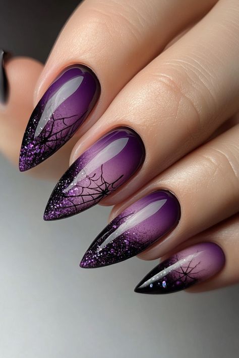 Halloween Ombre Nails Acrylic, Spooky Nails Purple, Black And Purple Halloween Nail Designs, Halloween Gel Nails Designs, Purple Nails Halloween, Halloween Purple Nails, Halloween Ombre Nails, Halloween Acrylic Nails Designs, Purple Halloween Nail Designs