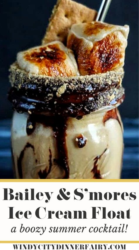 Take your summer up a notch by making this mouth-watering Bailey & S’mores Ice Cream Float. This boozy dessert recipe is great for summer get-togethers or celebrations. A killer adult dessert/beverage combo. There’s nothing like a frozen treat on a hot summer day! Am I right? Homemade Boozy Ice Cream, Boozy Ice Cream Floats, Ice Cream With Alcohol Recipes, Ice Cream With Alcohol, Alcohol Ice Cream Recipes, Boozy Floats, Dinners For Hot Summer Days, Alcoholic Ice Cream Drinks, Boozy Ice Cream Recipes