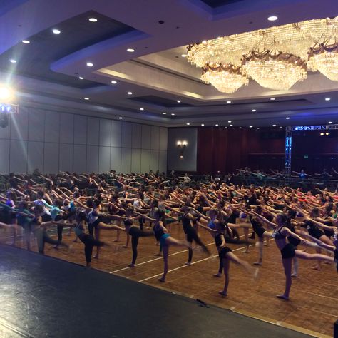 This is what a big ballet class looks like. Love the art. Respect the discipline. Feel the beauty. 24 Seven Dance Convention. #ballet #24sevendance #dance #franciscogelladance Move It Dance Convention, Radix Dance Convention, Dance Convention Aesthetic, Dance Scholarships, Dancer Core, Comp Dance, Dance Intensive, New York Broadway, Dance Workout Routine