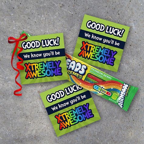 "Wish someone special GOOD LUCK on their next game, competition, exam, interview, try out, or performance! Simply print these \"Good Luck! We know you'll be XTREMELY AWESOME!\" tags and attach them to Airheads Xtremes for a quick and easy gift anyone will love! You can also pair them with Xtreme Candy Spray, Xtreme Smarties or any kind of \"xtreme\" candy! Print one for your favorite person OR print a bunch and surprise the entire team or squad with these fun treats! Instantly upon purchase, you Good Luck Grams, Cheer Motivational Treats, Game Day Candy Sayings, Cheer Treats Good Luck, Theater Good Luck Gift, Wrestling Treat Bags, Good Luck At State Gifts, Good Luck Snacks For Sports, Game Day Goodie Bags Football