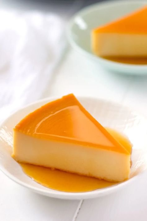 Flan de Queso (Cheese Flan) - Kitchen Gidget Blueberry Flan, Puerto Rican Flan, Cheese Flan Recipe, Flan Recipes, Cheese Flan, Coconut Flan, Puerto Rican Cuisine, Baked Custard, Custard Desserts