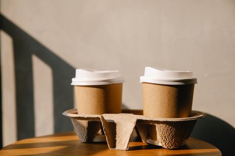 Starting a new business We have got you covered Here are some disposable takeout container ideas for your new business. Takeout Coffee, Biodegradable Cups, Ice Cream Drinks, Container Ideas, Green Coffee Bean Extract, Light Salad, Green Coffee Bean, Japanese Dessert, Green Tea Powder