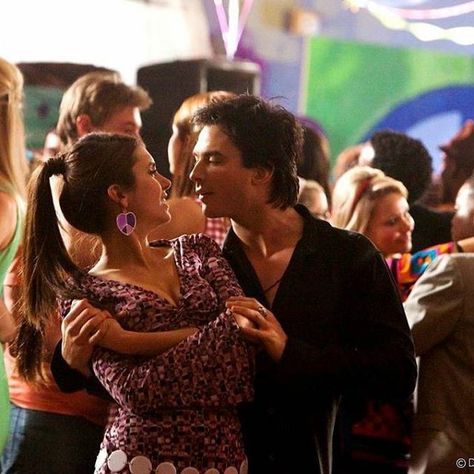 Wampire Daires, Decade Dance, Vampire Diary, Salvatore Brothers, Ian Joseph Somerhalder, Bonnie Bennett, Pilot Episode, Vampire Diaries Cast, Mystic Falls