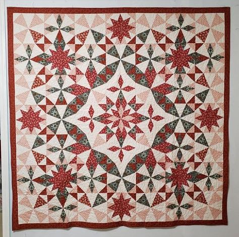 Alaska Quilts, Alaska Quilt, Mystery Quilt Patterns, Kaleidoscope Quilts, Christmas Quilting Projects, Quilting Digest, Christmas Quilt Blocks, Sea Quilt, Patchwork Projects