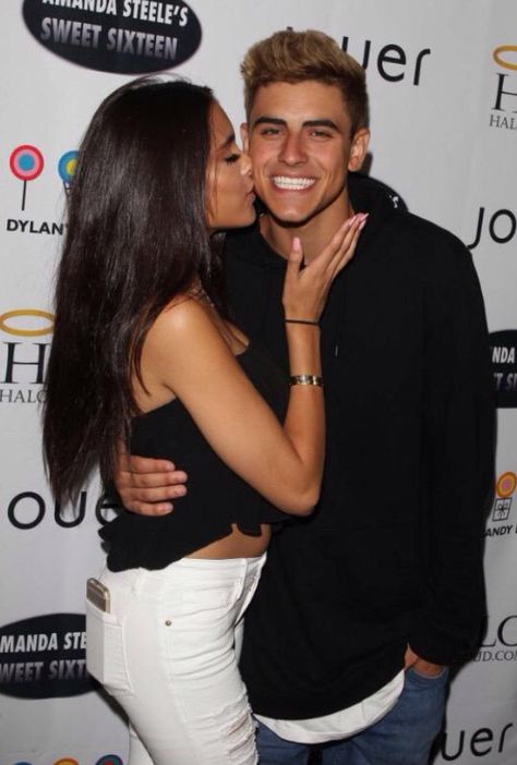 Madison Beer And Jack Gilinsky, Jack And Madison, Shawn Mendes Magcon, Honeymoon Stage, Amanda Steele, Madison Beer Style, Gossip Girl Fashion Blair, Jack G, Chuck Blair