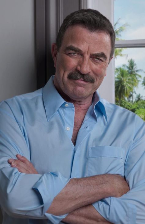 Jesse Stone, Tom Selleck, Celebrity Portraits, Blue Bloods, Hollywood Actor, Famous Faces, Good Looking Men, Hollywood Stars, Tv Stars