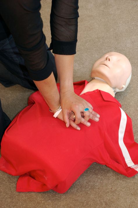 Cpr Training Aesthetic, Cardiopulmonary Resuscitation, Cpr Training, Health Class, Cpr, Career Path, First Aid, Paramedic, Digestive Health