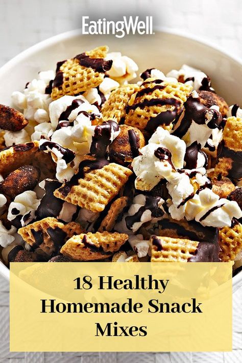 Homemade Snack Mix Recipes Healthy, Snacks For Around The House, Snack Mixes For A Crowd No Bake, Snack Mix Bar Ideas, Healthy Party Mix Recipe, Healthy Hosting Snacks, Protein Trail Mix Recipes, Weekday Snacks, Healthy Sweet Chex Mix Recipes