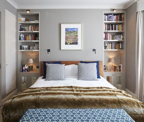 Book Shelf Behind Bed, Townhouse Bedroom, Recessed Shelving, Bedroom Alcove, Mirror Detail, London Bedroom, Bookshelf Bed, Bedroom Built Ins, Bookshelf Headboard