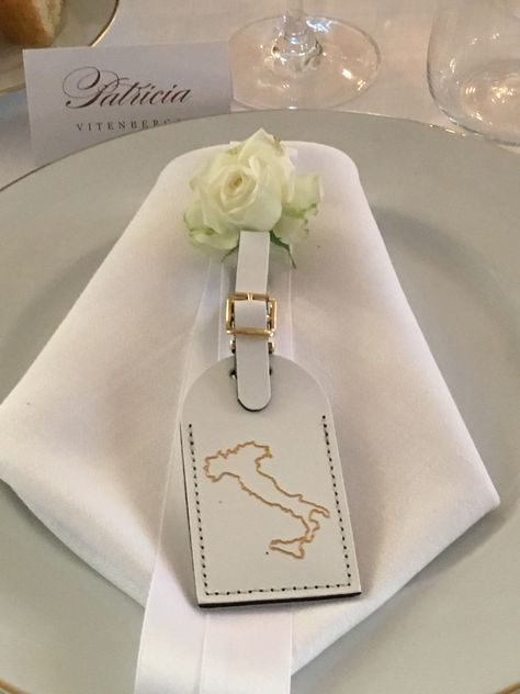 Wedding Favours Destination Weddings, Italian Wedding Welcome Bag, Destination Wedding Favours, Italian Wedding Favors For Guests, Wedding Welcome Baskets, Luggage Tag Wedding Favor, Destination Wedding Ireland, Destination Wedding Welcome Bags, Italian Wedding Favors