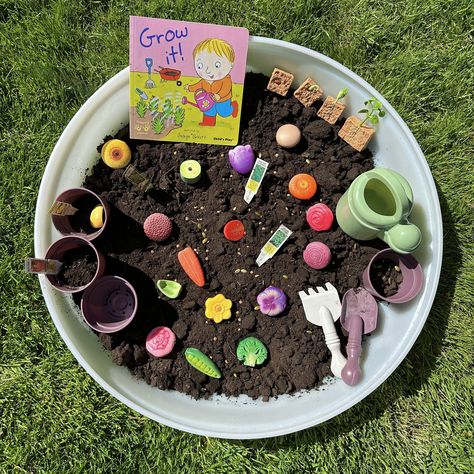 Let's Plant a Garden 🌱 Spring has sprung and it is the perfect time to get outside and explore growing, planting and caring for a garden! This invitation is a great way to introduce children to the process of gardening. 🌼 Take your deep tuff tray outside and pour in enough potting soil to fill your gardening containers, add gardening tools, plant pots, sensory play stone flowers and vegetables and different seeds! 🪴 Encourage children to gather around the tray and teach them step by step ho... Gardening Containers, Stone Flowers, Plant A Garden, Lesson Plans For Toddlers, Early Childhood Learning, Playbased Learning, Plant Tray, Daycare Teacher, Tuff Tray