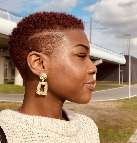 4c Pixie Haircut, Short 4c Hair, Low Cut Hairstyles, Natural Haircuts, Natural Hair Haircuts, Afro Fade, Short Natural Haircuts, Short Hair Designs, Shaved Hair Cuts