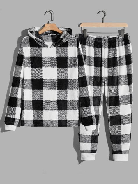 Pijama Hombre Aesthetic, Man Pijama, Academia Aesthetic Outfit Men, Aesthetic Socks, Academia Aesthetic Outfit, Men Loungewear, Marvel Clothes, Aesthetic Outfits Men, Pajama Outfits