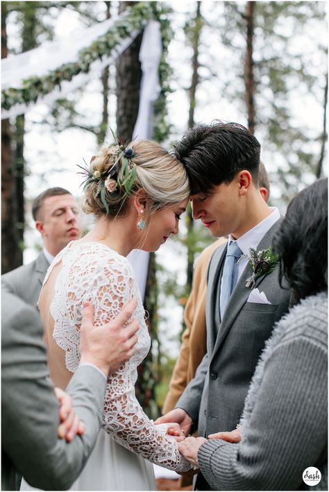 Lilac Wedding Bouquet, Wedding Prayer, Boho Wedding Ceremony, Top Wedding Trends, Woodsy Wedding, Intimate Wedding Ceremony, V Neck Wedding Dress, Christian Wedding, Boho Bride